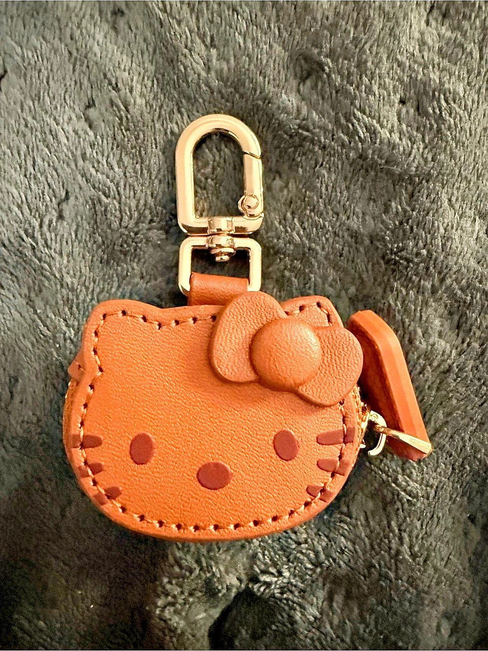 Hello Kitty Mini coin purse, keychain in brown. NWOT